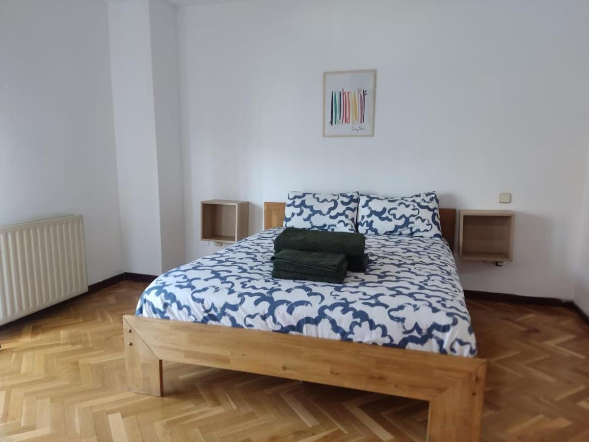Apartmento Con Piscina Y Parking Madrid Barajas Ifema Apartamento