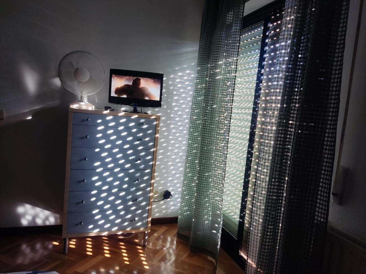 Apartmento Con Piscina Y Parking Madrid Barajas Ifema